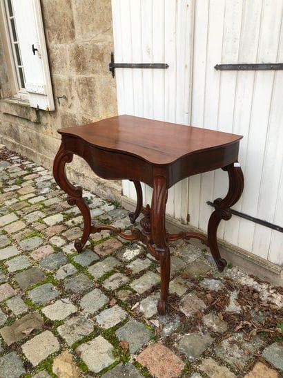 ENGLAND, 19th century
High mahogany console...