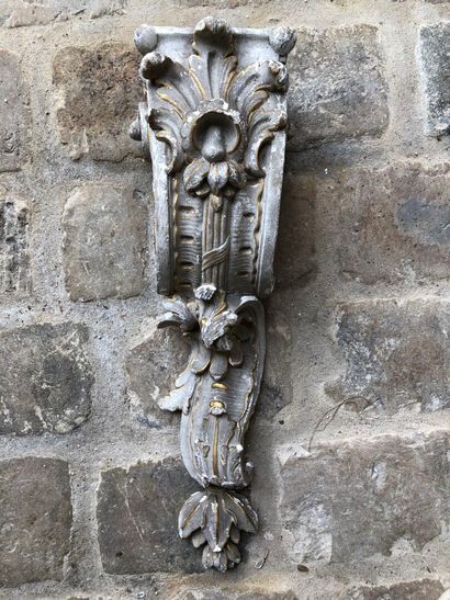 Pair of Louis XV period sconce brackets in...