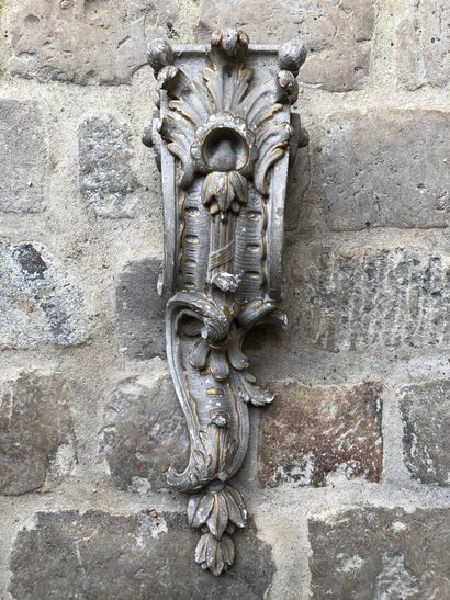 Pair of Louis XV period sconce brackets in...