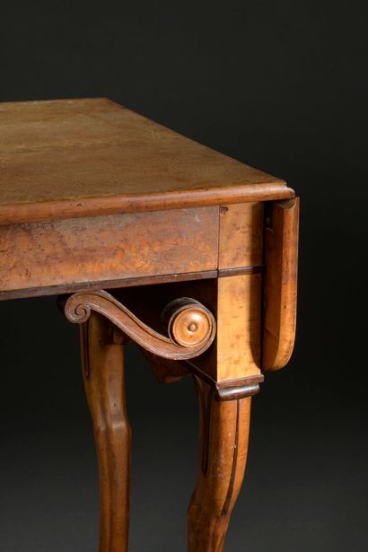 Restoration-period lady's desk in bird's-eye...