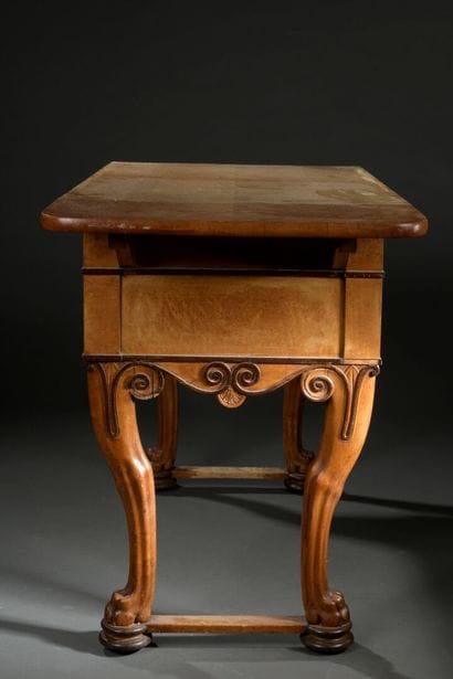 Restoration-period lady's desk in bird's-eye...