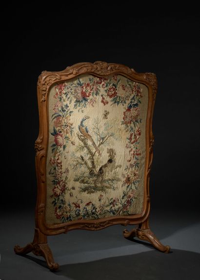Mantelpiece screen in molded and carved wood,...