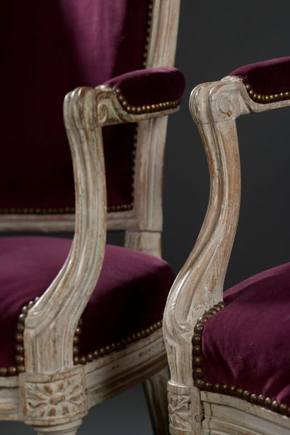 Pair of cabriolet armchairs in molded and...
