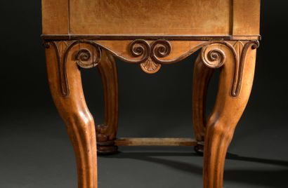 Restoration-period lady's desk in bird's-eye...
