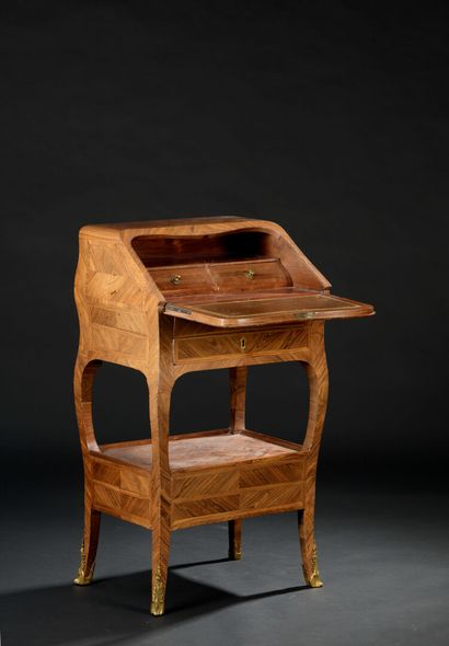 Small sloping desk in natural wood and violet...