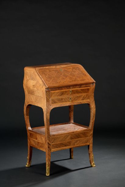 Small sloping desk in natural wood and violet...
