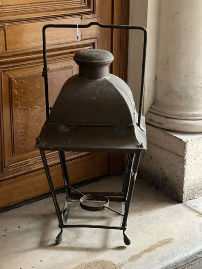 Copper and iron lantern, 19th century
Missing.
H....