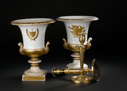 PARIS, 19th century
Pair of white and gold...