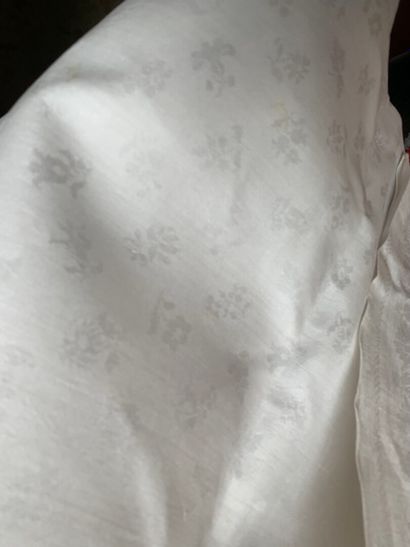 Linen damask tablecloth, Restoration period,...