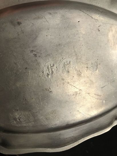Pewter ceder dish dated 1789
Inscriptions...