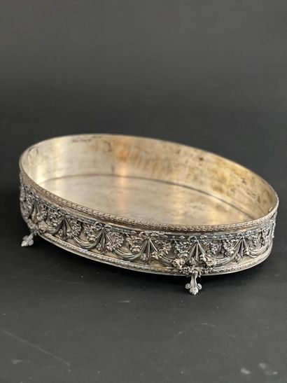 Louis XVI style oval planter
Minerve hallmarked...