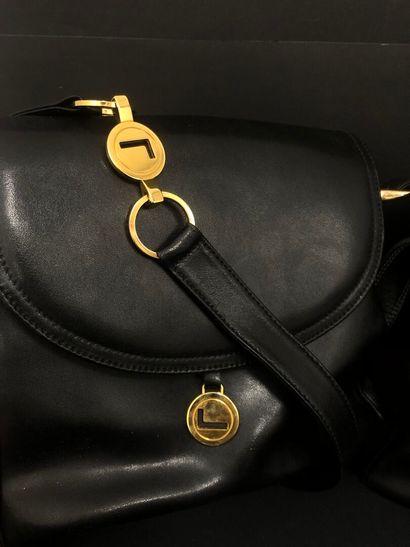 LANCEL :
Black leather shoulder bag with...