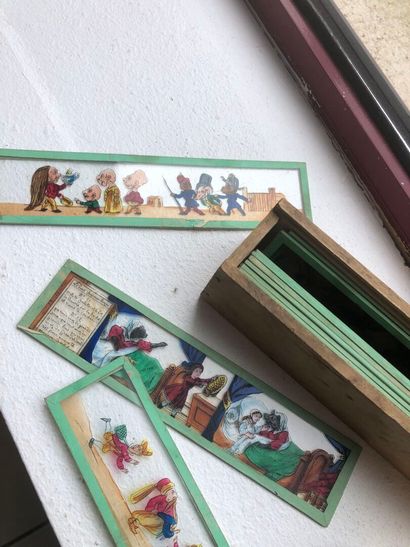 LOT DE PLAQUES en verre de lanterne magique....
