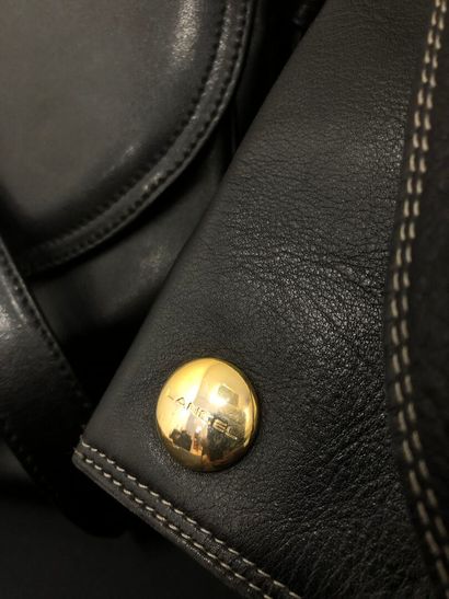 LANCEL :
Black leather shoulder bag with...
