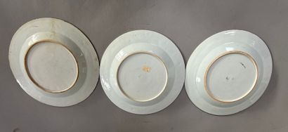 CHINE XIXe - Vers 1900 :
CINQ ASSIETTES en...