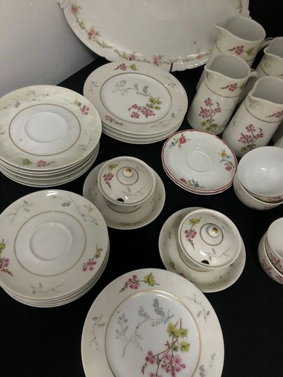 HAVILAND in Limoges : 
Porcelain dessert...
