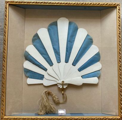 LOT of three fans: 
Nine-strand wood and...