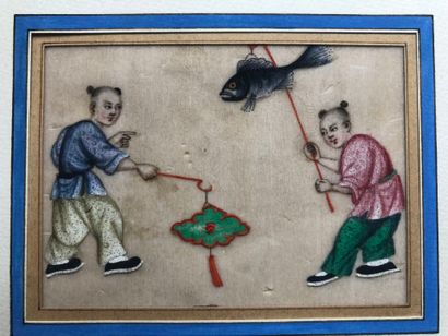 CHINE - CANTON - XIXe siècle :
Jeux d'enfants.
Papier...