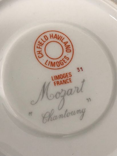 LOT of porcelain service including: 
-HAVILAND...