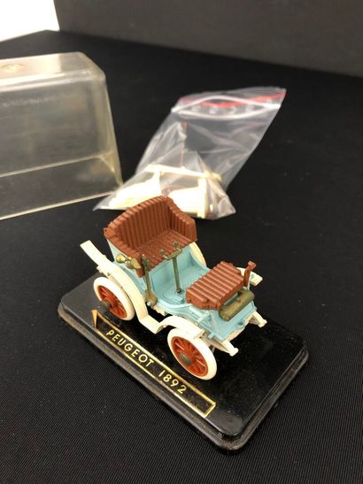 SAFIR : 
- Voiturette Delahaye, vis-à-vis,...