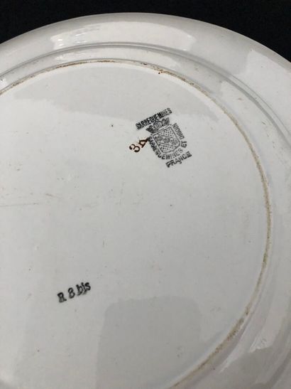 LOT of three dishes including:
- DIGOIN -...