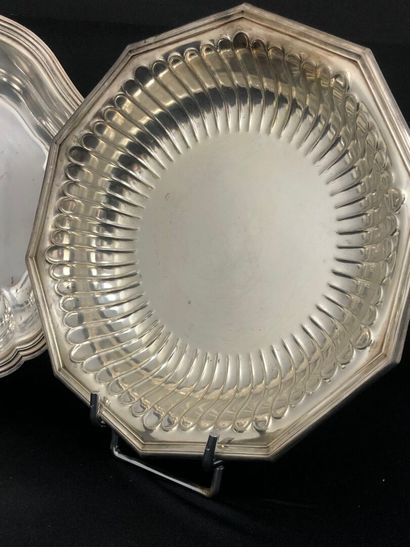 LOT of silver-plated metal including :
-...