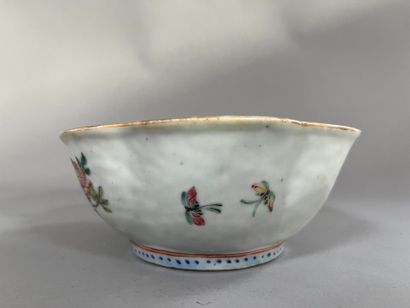 CHINE XIXe - Vers 1900 :
CINQ ASSIETTES en...