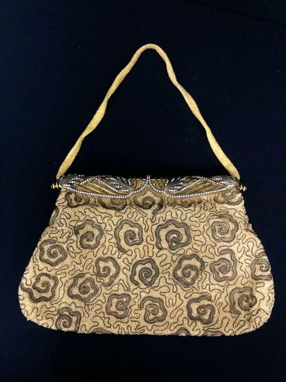 [FASHION]. Evening bag, inspired by the 30s/40s,...