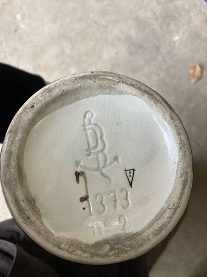 BELGIAN MANUFACTURE ?
Pair of earthenware...