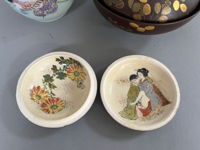 LOT de quatre pièces - JAPON, XXe siècle...