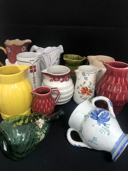 IMPORTANT LOT of various jugs (some signed):...