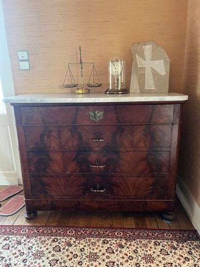 Louis-Philippe style COMMODE in veneered...