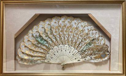 LOT of three fans: 
Nine-strand wood and...