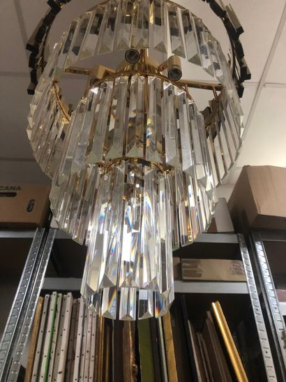 Gilded metal and glass trihedral LUSTRE in...