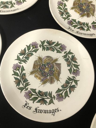 GIEN FRANCE :
Cheese service set comprising:
-...