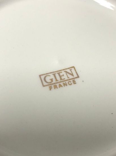 GIEN FRANCE :
Cheese service set comprising:
-...