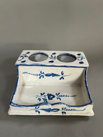 MIDI :
Rectangular earthenware inkwell with...