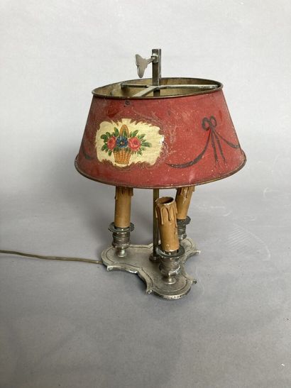 Three-light BILLOTTE LAMP, painted metal...