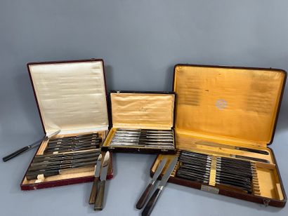 LOT of three menagère parts:
- Manufacture...