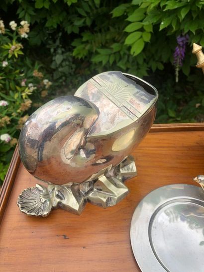 LOT comprising a metal dish decorated with...