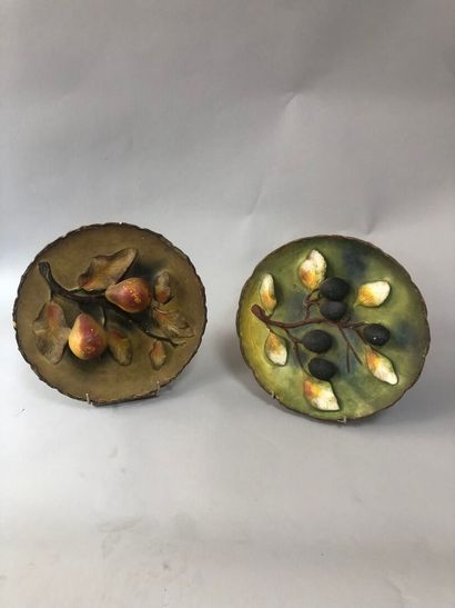 LOT of two plates with fruit decorations...