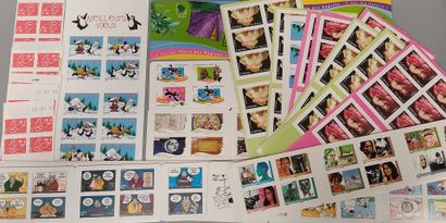 Lot of 506 permanent adhesive stamps
Face...