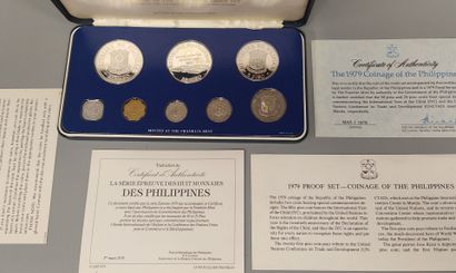 World - Set of 4 different boxes - BE - Philippines...
