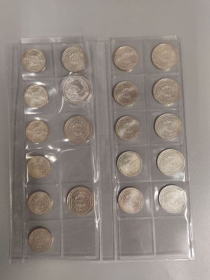 France - La Semeuse en marche - Silver
6...
