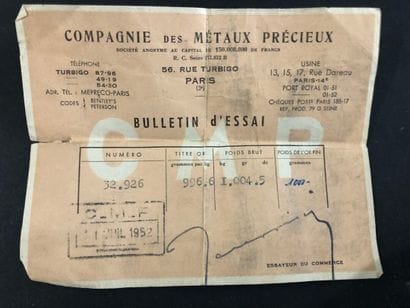 A gold ingot weighing 1004.5 g with a fineness...