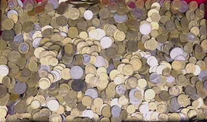 Lot of demonetized French coins 
approx....
