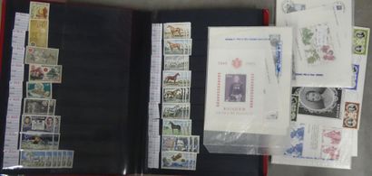 Five Monaco stock albums and one new stock...
