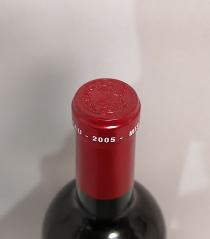 1 bottle PETRUS - Pomerol 2005