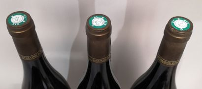 3 bottles CLOS de La ROCHE Grand cru VIEILLES...