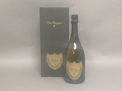 1 bottle CHAMPAGNE DOM PERIGNON 2010 2010...